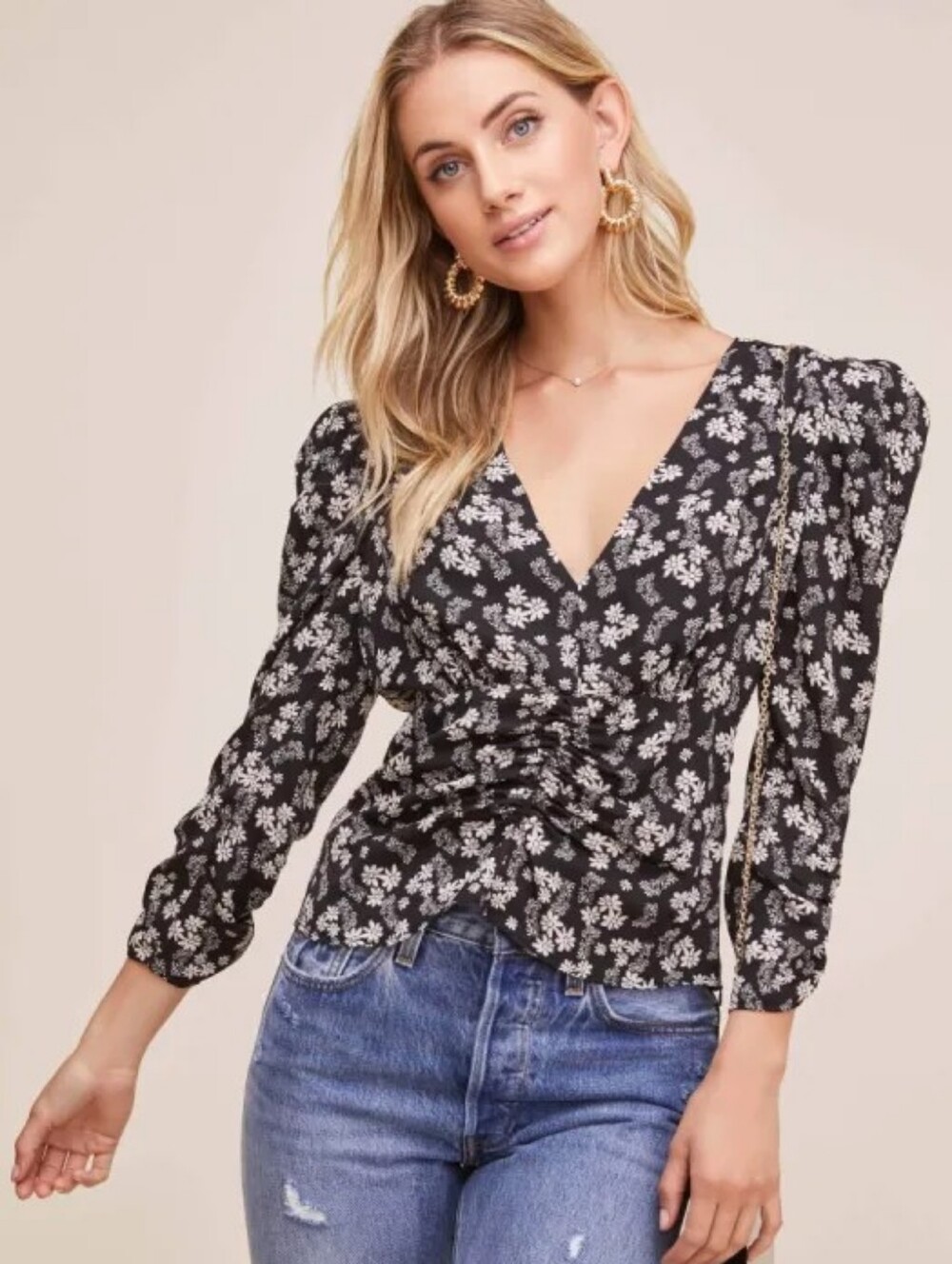 ASTR the Label ditsy floral ruched puff sleeve blouse